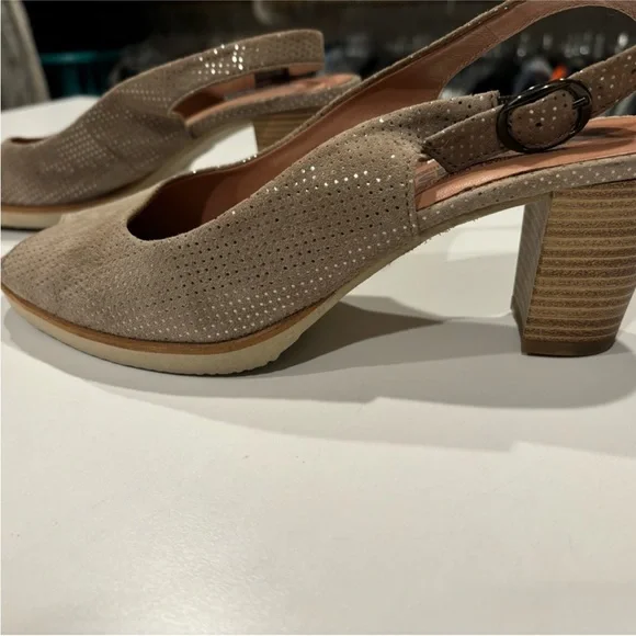Mephisto tan sling back open toe stacked block heel metallic dots womens 8 1/2 - Picture 2 of 14